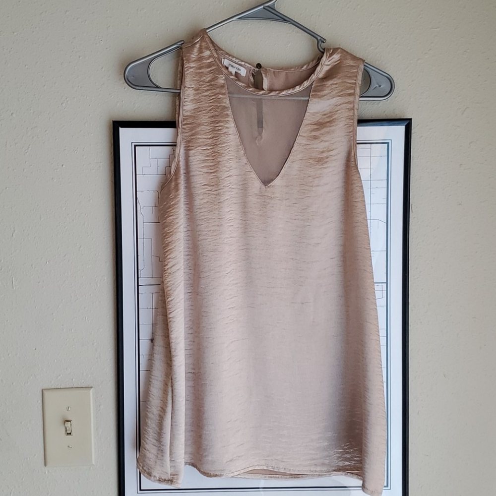 Rose gold top